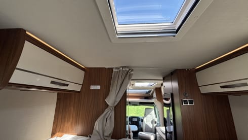 Beautiful Hymer 2-seater