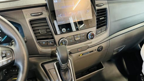 Challenger semi-integrated