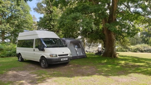 SKY – Unico camper rustico fuori rete/EHU in Cornovaglia