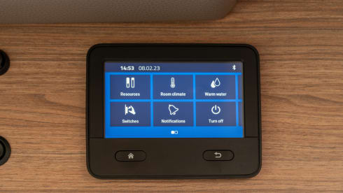 Pepper 2 – New and luxurious Topcamper, automatic transmission, air conditioning, and 180 hp! Our Pepper 2