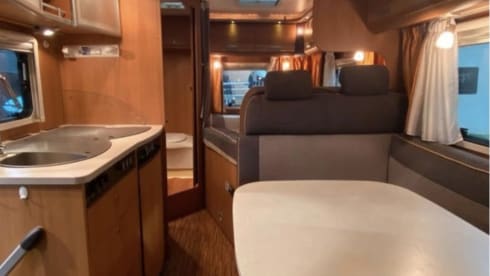 Dicker – Motorhome all inclusive