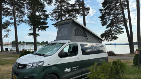 Evelynn – 4p Fixxter campervan from 2022