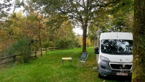 O!vanLife – Tasteful campervan conversion for those seeking peace and quiet