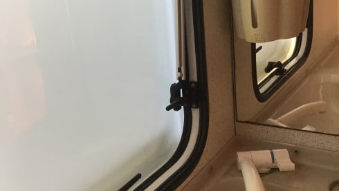 Super nice neat Burster camper 3/4 persons very complete