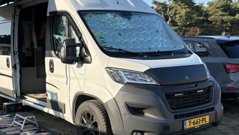 Campr Outcast – Campr Outcast - Tough, spacious off-grid camper