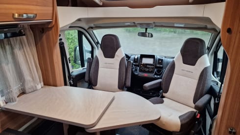 Pepper – 2p Weinsberg semi-integrated from 2018