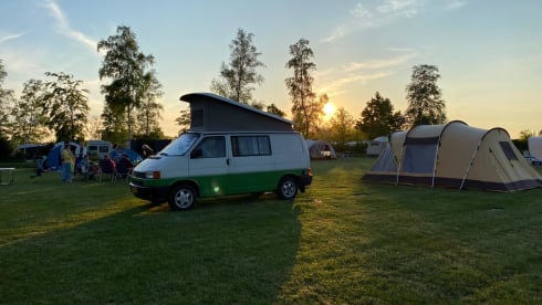 Lisanne – Bus Volkswagen T4 compact et fiable 2/4 personnes