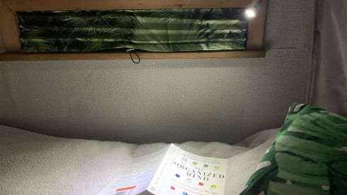 Temptation travel – Luxury 3 berth Volkswagen 
