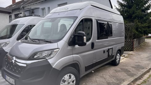 KAMS349 – Roadcar R540