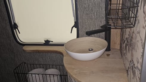 Gelukshuisje op wielen – 6p Fiat alkoof camper