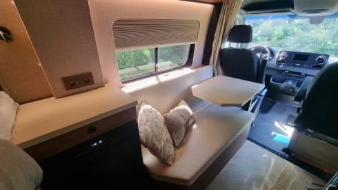 Sol – 2p Mercedes-Benz bus from 2019