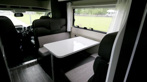 6 berth Roller Team zefiro 