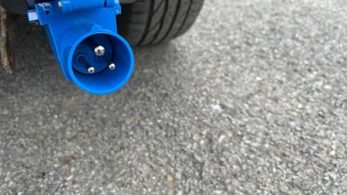 Berlingo 2 – 4 berth Citroën campervan from 2013