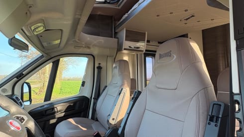 5p Fiat semi-integrated uit 2025