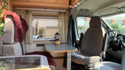 Hygge – Atmospheric camper bus for a fun adventure