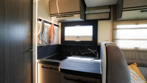 Brandneuer 5-Personen-McLouis 