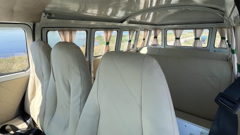 Volkswagen T2 bus from 1985