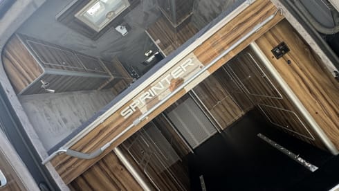 Explorer  – Mercedes Benz Luxury LWB Campervan