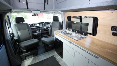 Eyore – Volkswagen campervan met 2 slaapplaatsen, vanaf bouwjaar 2022.