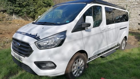 Joyride – Ford à empattement long et 4 couchages