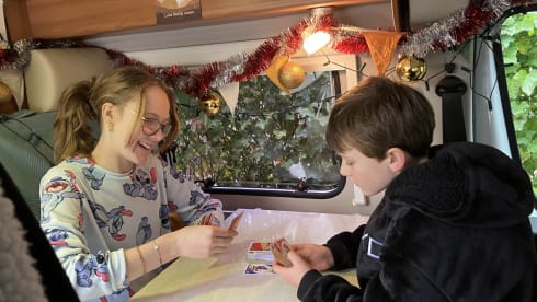 Modern family camper with 4 fixed beds and plenty of storage space