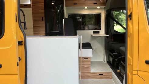 Bus Renault 4 places de 2020
