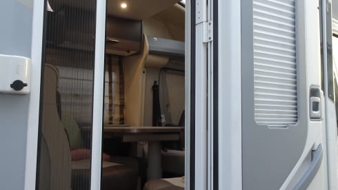 Coast Roller  – 4p Chausson semi-integrated uit 2016
