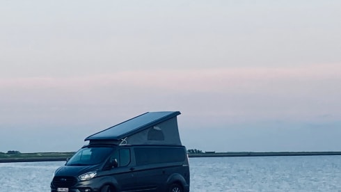 Nuggy – Nugget plus campervan uit 2024