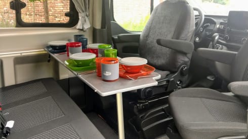 Compact Camper Westfalia Ford Nugget PLUS Automatic WITH WC