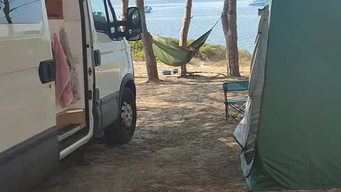 Van Nairobi – Are you a Nature Lover? It's time to experience the Beauty of Van Life