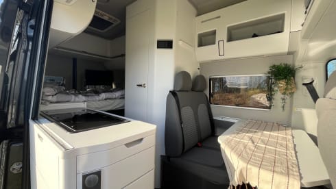 VW Grand California off-grid