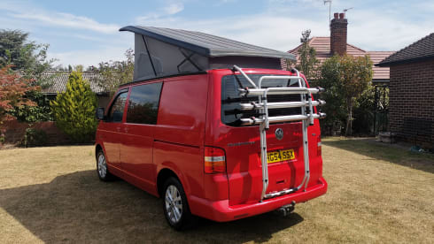 Steve – Camper Volkswagen a 4 posti letto del 2004