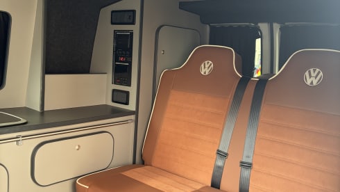 Camper Volkswagen a 4 posti letto del 2020