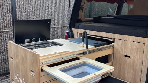 Amigo – 4p Volkswagen campervan uit 2025