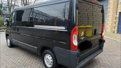 Stealth – 2 / 3 berth Citroën campervan from 2015