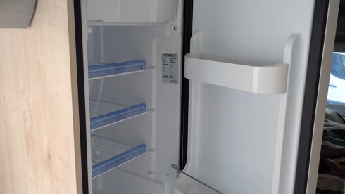 Willy – 4p Citroën Clever campervan uit 2024