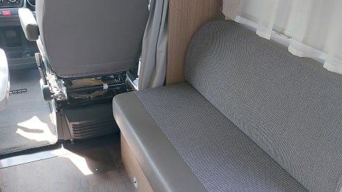 Hotelkamer op wielen – Spacious 2 p Carado semi-integrated from 2018