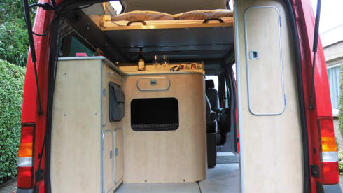 FORD WESTFALIA NUGGET  – Extra discount for 4 weeks' rental between mid-April and mid-May. Ask for more information!