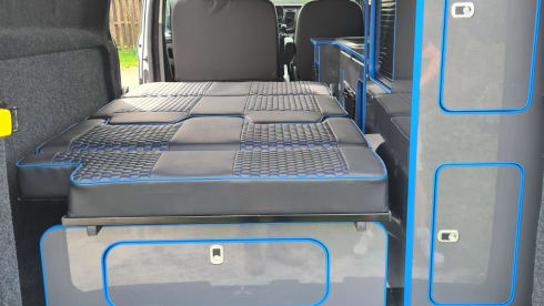 Adventurer – 4 berth Ford campervan from 2019