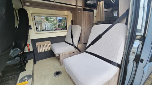 Wildaxplorer – Bus Citroën 4 places à partir de 2021