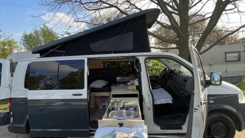 3p Volkswagen bus from 2008