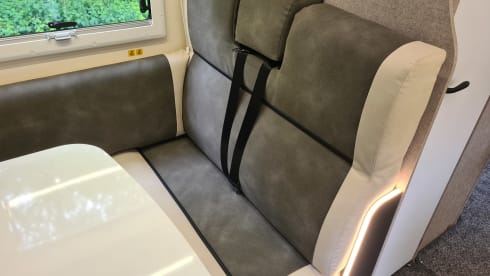 McLouis – Fiat semi-integratie met 4 slaapplaatsen vanaf 2025
