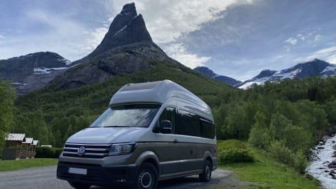 MoozBus – 2p VW Grand California 2022