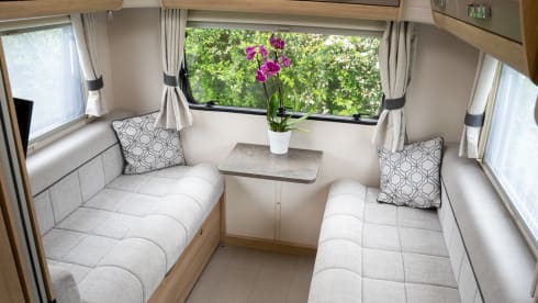 6 posti barca Peugeot Elddis Autoquest 196