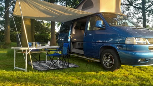 4p Volkswagen buscamper