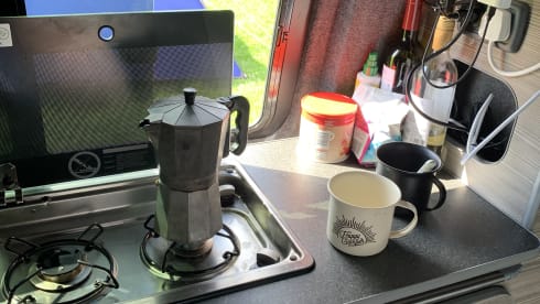 Hercules  – Gloucestershire, 4 berth VW campervan 2015 (TV, microwave & awning)