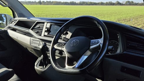 Wanderlust Wagon – *New* Ultimate Comfort 2021 Auto 4 Berth VW T6 Campervan with Heating