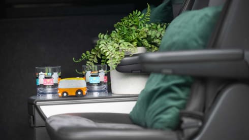 Romper Swamper – Volkswagen campervan met 2 slaapplaatsen uit 2006