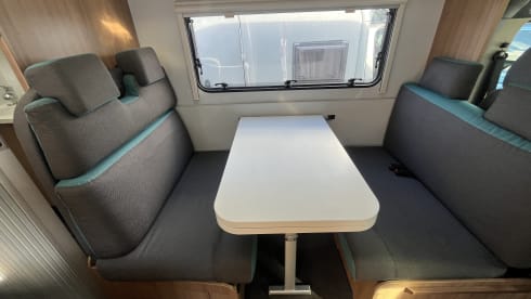 Annie – 6 berth Fiat Adria Sun Living