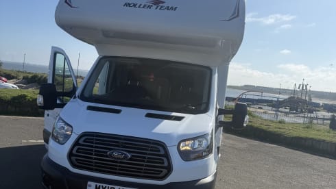 Bella  – 6 berth Ford Roller Team 2018